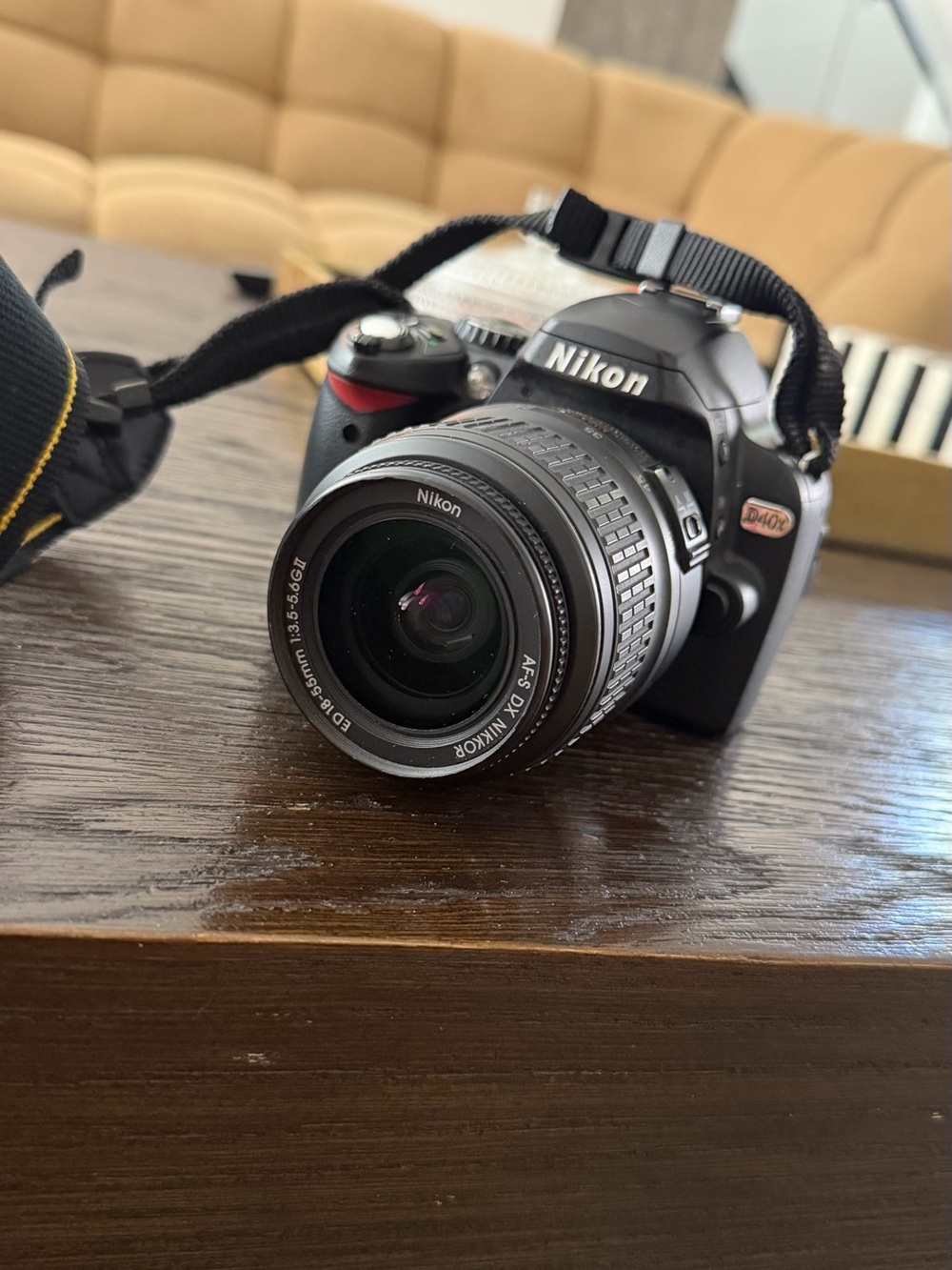Nikon DSLR Camera in Black with Black Lens